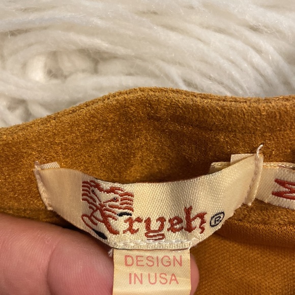 ARYEH Suede Skirt size M brand new with tag color camel waist 30” - Picture 9 of 12